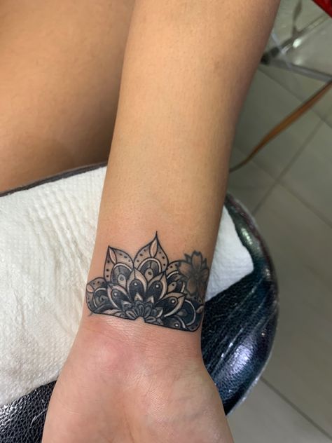 Woman Wrist Tattoo Cover Up, Cover Up On Wrist Tattoo, Womens Wrist Cover Up Tattoos, Bracelet Tattoo Cover Up, Cute Wrist Cover Up Tattoos, Cover Up Tattoos Mandala, Small Wrist Tattoos Cover Up, Wrist Cuff Tattoos For Women Cover Up, Wrist Cover Tattoos For Women