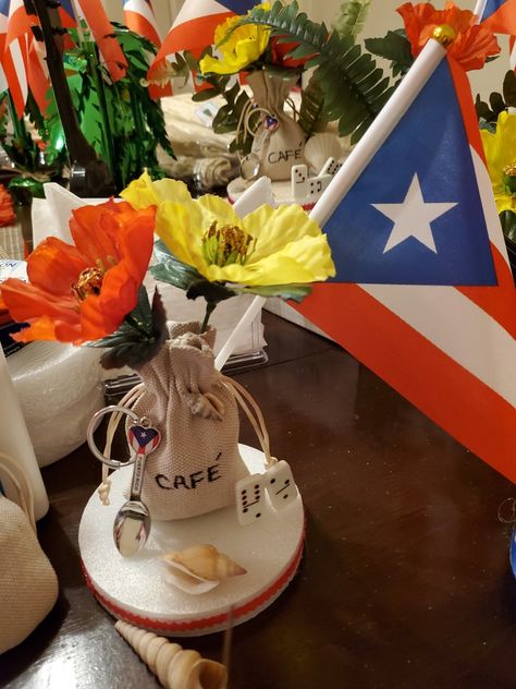 Puerto Rico Birthday, Caribbean Theme Party, Birthday Decorations Ideas, Havana Nights Party Theme, American Themed Party, Puerto Rican Christmas, Cuban Party, Island Birthday, Havana Nights Party