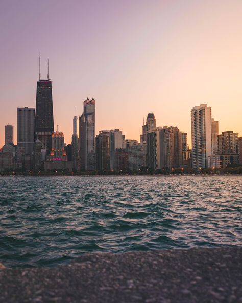 Lake Michigan Chicago Aesthetic, Chicago Beach Aesthetic, Chicago Astethic, Chicago South Side, Chicago Elopement, Brand Ads, Chicago Lakefront, Chicago Lake, Chicago Beach