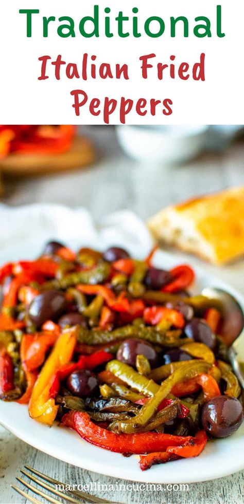 Italian Fried Peppers Recipe Fried Long Hot Peppers, Fried Green Peppers, Italian Fried Peppers, Sauted Peppers Recipes, Fried Peppers Recipes, Italian Frying Peppers Recipe, Italian Peppers And Onions, Veal And Peppers Italian, Fresh Peppers Recipes