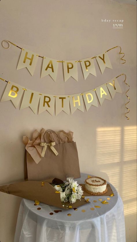 cake | 21 birthday | present | birthday inspo | inspo | celebration | party | Mini Birthday Setup At Home, Deco Table Birthday, Simple 21st Birthday Decorations At Home, Birthday Deco Simple, Simple Boho Birthday Decorations, Cute And Simple Birthday Decorations, Easy Bday Decor, Cute Bday Decor, Small Birthday Ideas For Women