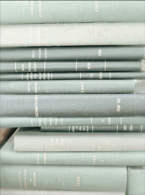 Mint Green Aesthetic, Aesthetic Objects, Dark Green Aesthetic, Color Vibe, Green Photo, Gray Aesthetic, Green Rooms, Cute Patterns Wallpaper, Green Books