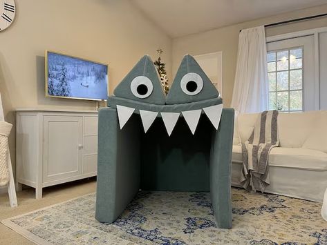 View Play Couch & Fort Builds by TheHeartFeltAgency on Etsy Nugget Set Up, Couch Monster, Nugget Couch, Couch Accessories, Play Couch, Kids Couch, Candy House, Play Furniture, Christmas Play