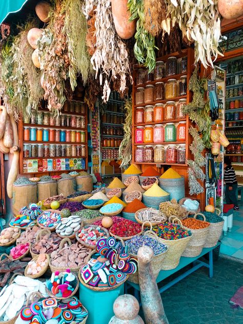 Morocco Market, Souk Marrakech, Moroccan Market, Visit Marrakech, Visit Morocco, Moroccan Culture, Phi Phi Island, Morocco Travel, Blue City