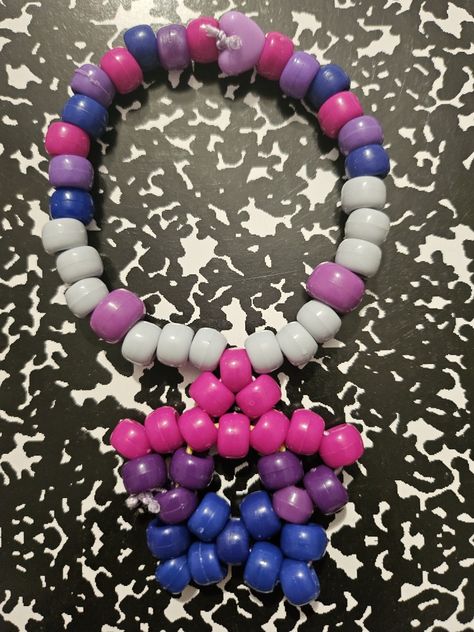 Kandi Star, Diy Kandi Bracelets, Diy Kandi, Kandi Bracelets, Clay Beads, Bracelet Making, Seed Beads, Glass Beads, Beads