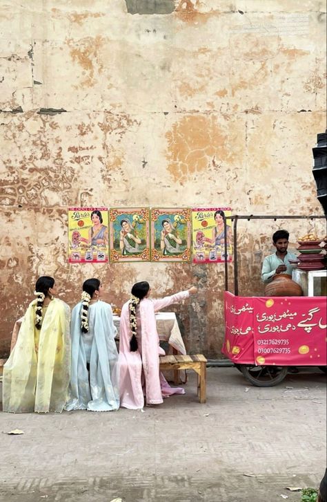 Pastel Indian Aesthetic, Desi Shoot Ideas, South Asian Photoshoot, Indian Vintage Aesthetic, Indian Pop Art, Indian Bazaar, Culture Aesthetic, South Asian Aesthetic, Pakistani Culture