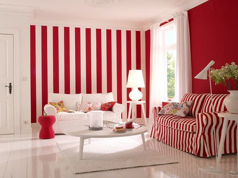 Red Wall Paint, Best Wall Colors, White Wall Paint, Wall Color Combination, Striped Room, Striped Walls, Paint Design, Red Rooms, White Living Room