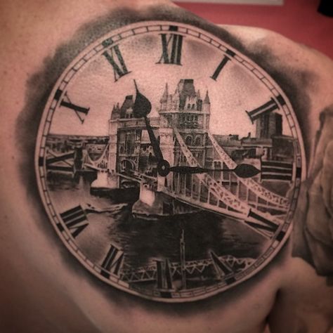 “#theinkerstattooshop #milanocityink #stigmarotarymachines #Hustlebutterdeluxe #Kwadronneedles  #Easytattooproducts #pantherablackink” London Bridge Tattoo, Bridge Tattoo Ideas, Bridge Tattoo, Tattoo Realism, Castle Tattoo, Fierce Animals, Tattoo Master, London Tattoo, Weird Tattoos