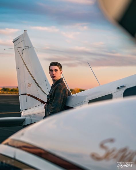 Phoenix Senior Pictures by Arizona Photographer Anjeanette Photography — PHOENIX SENIOR PICTURES Aviation Graduation Pictures, Airport Senior Pictures, Plane Senior Pictures, Senior Pictures With Airplane, Pilot Pictures, Senior Pictures With Planes, Airplane Senior Photos, Airplane Senior Pictures, Airplane Photos