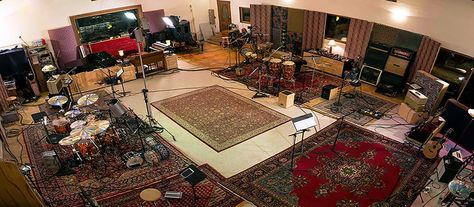 Big Music Room, Home Music Rooms, Music Rooms, Music Studio Room, Recording Studios, Studio Room, Music Studio, Recording Studio, Play Music