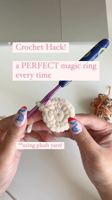 Ali 🪴 on Instagram: "Tired of plush yarn snapping, shedding, or bunching up? Want a flat top but are scared of MR with 8/10/12sc? This hack using worsted weight yarn is PERFECT for you! I was asked to share this tutorial a while ago but never got around to it 🥴 but it’s here now! Let me know if it works for you ;) I do this every single time my plush yarn gives me even a little bit of trouble, it really is a life saver and a perfect way to use up scrap yarn! Yarn: K+C cotton essentials by @jo Crochet With Plush Yarn, Things To Make With Fluffy Yarn, How To Do Knitting, Plush Yarn Crochet Ideas, Crochet Fluffy Yarn, Yarn Hacks, Ring Trick, Crochet Help, Chunky Yarn Crochet