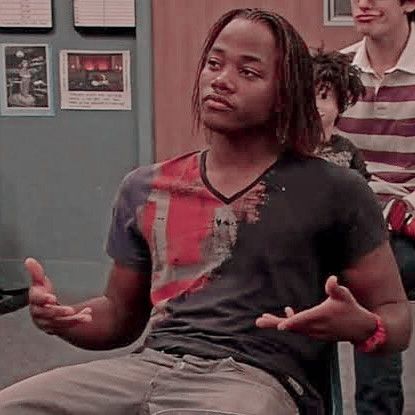 Leon, Andre Victorious, Andre Harris, Leon Thomas, Iphone Icon, Movies Showing, Nickelodeon, Celebrity Crush, Victorious