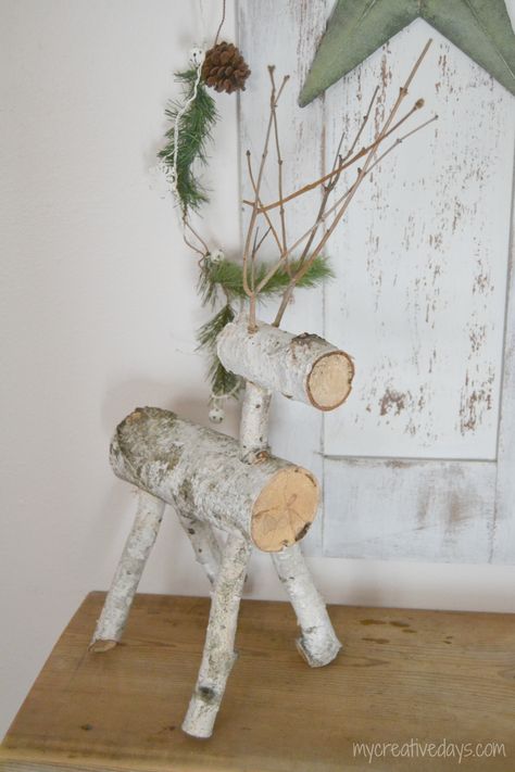 Birch Wood Crafts, Reindeer Diy, Birch Tree Decor, Birch Craft, Wood Reindeer, Wooden Deer, Bucket Ideas, 2014 Christmas, Ideas For Christmas