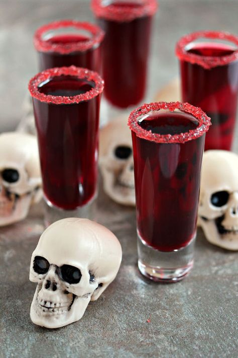 Calling all pop culture enthusiasts — this Walking Dead-themed drink is to die for. Plus, when you whip up this recipe with red wine and pomegranate juice, it creates the perfect blood red shade to spook all of your Halloween party guests. Click through for the recipe and more Halloween cocktails. Snack Halloween, Red Wine Recipe, Recetas Halloween, Fest Temaer, Halloween Fest, Halloween Party Dinner, Halloween House Party, Themed Drinks, Adult Halloween Party