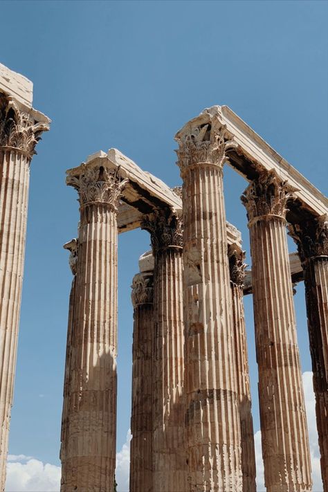 Athens Architecture, Ancient Greece Architecture, Architecture Columns, Greece Architecture, Pictures Of Beautiful Places, Greek Architecture, Antique Aesthetic, Vacation Photo, Ancient Greek Architecture