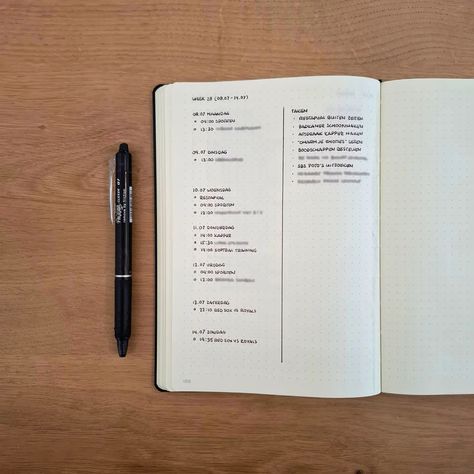 Bullet Journal with Inge (@bulletjournal.with.inge) • Instagram photos and videos Reading Book Journal Ideas, Index Bullet Journal, Journal Daily Layout, Organized Journal, Handwriting Aesthetic, Minimal Journal, Sidebar Design, Make Time For Yourself, Bullet Journal Minimalist