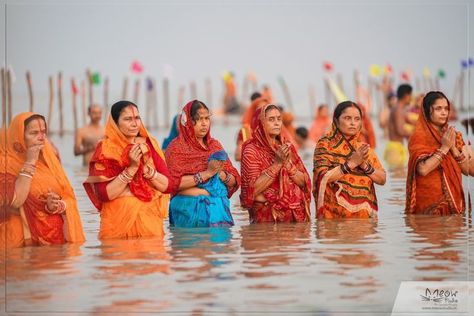 Chhath Puja Image Hd, Chhath Puja Pic, Bihari Culture, Chatt Puja Images, Chhath Puja Image Background, National Festivals Of India, Chatt Puja, Chhath Puja Image, Chath Pooja Image