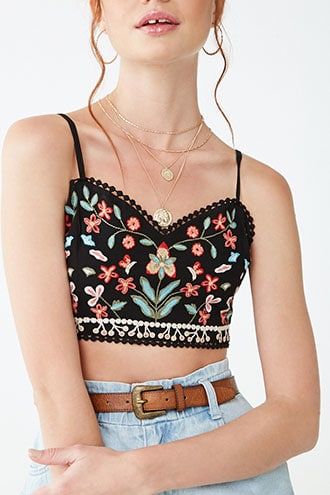 Crop Top Design, Mexican Outfit, Floral Cami, Bohemian Tops, Trendy Fashion Tops, Trendy Blouses, Trendy Blouse Designs, Fancy Blouses, Fancy Blouse Designs