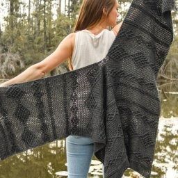 01 December Crochet Digest — Craftorator Poncho Wrap Pattern, Crochet Ruana, Ruana Pattern, Ruana Wrap, Crochet Wrap Pattern, Crochet Shawl Pattern Free, Crochet Cable, Mode Crochet, Crochet Poncho Patterns