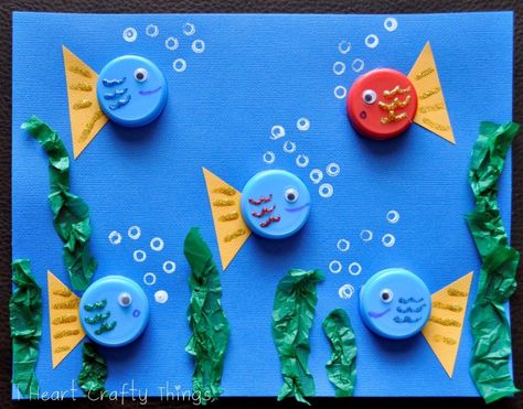 Water Bottle Crafts, September Crafts, Bottle Cap Art, Fish Crafts, Bottle Cap Crafts, Ocean Crafts, Animal Crafts For Kids, Kindergarten Science, Family Crafts