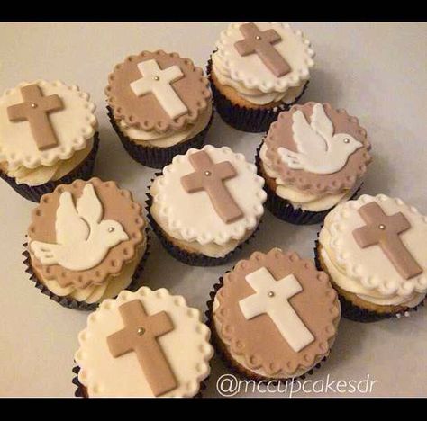 Christian Cupcakes. ☝☝ Cupcakes With Crosses On Them, Christian Cupcakes Ideas, Christian Bakery Ideas, Christian Cupcakes, Bday Celebration, Company Ideas, Christmas Cake Decorations, Cupcake Designs, Baking Company