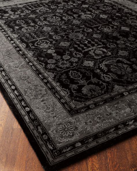 Cover your floor in a dark black rug. | 24 Ways To Have The Creepy Goth Bedroom Of Your Dreams Weird Interior, Koti Diy, Goth Bedroom, Gothic Bedroom, Gothic Furniture, Dark Home Decor, Goth Home, Goth Home Decor, Dark Home