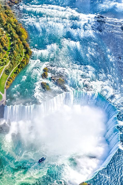 Niagara Falls Autumn, Niagara Falls Picture Ideas, Niagara Falls American Side, Canada Niagara Falls, Niagara Waterfall, Niagara Falls Pictures, Toronto Trip, Visiting Niagara Falls, Niagara Falls Ontario