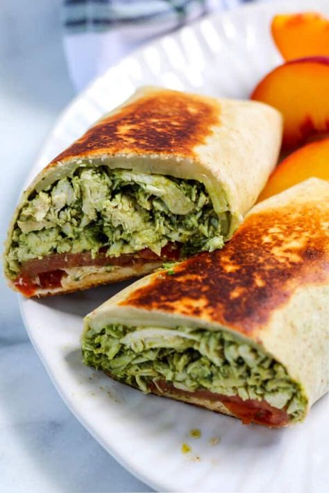 Healthy Protein Wraps, Wrap Dinner, Pesto Wraps Recipes, Health Wraps For Lunch, Protein Wraps Lunch Ideas, Lunch Wraps Healthy, Pesto Chicken Sandwich, Lunch Wrap, Pesto Meals