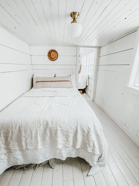 Tiny Home Shed, Simplify Your Home, Shed Cabin, Shiplap Ceiling, Building A Cabin, Building A Tiny House, How To Declutter, Small Bedroom Designs, Tiny House Interior