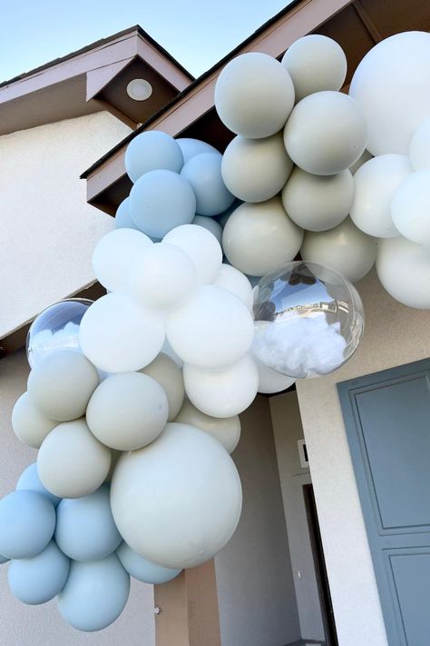 Cloud 9 Balloon Garland, Cloud 9 Balloons, On Cloud 9 Bridal Shower Cookies, Cloud Balloons Decorations, Cloud Nine Balloon Arch, On Cloud 9 Bridal Shower Theme Backdrop, On Cloud Nine Decor, On Cloud Nine Balloon Arch, Cloud Theme Food