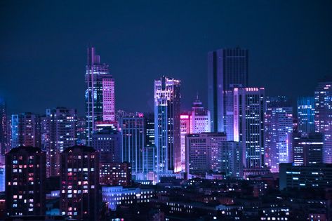 Cool Screensavers, Buildings At Night, Purple City, Night Wallpaper, Tokyo Night, City Background, Cyberpunk Aesthetic, Photography Images, Macbook Wallpaper