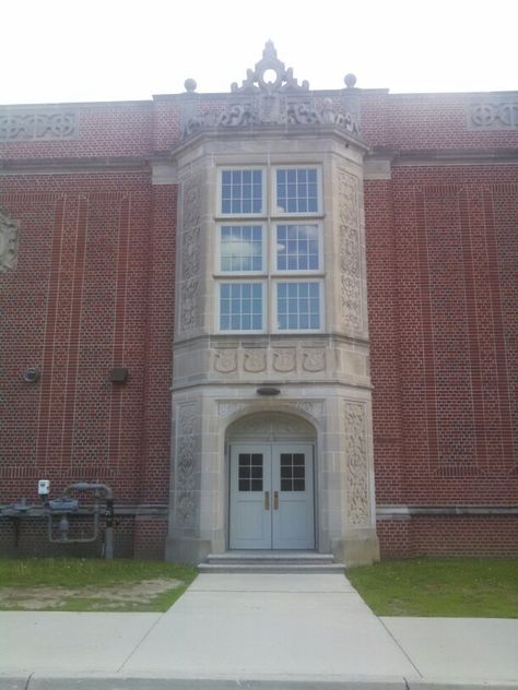 Theodore Roosevelt High School Des Moines, Iowa  (This is the door I entered all the days of my high school years. Roosevelt High School, Town Ideas, High School Years, Des Moines Iowa, Theodore Roosevelt, The Monks, Private School, Great Memories, Des Moines