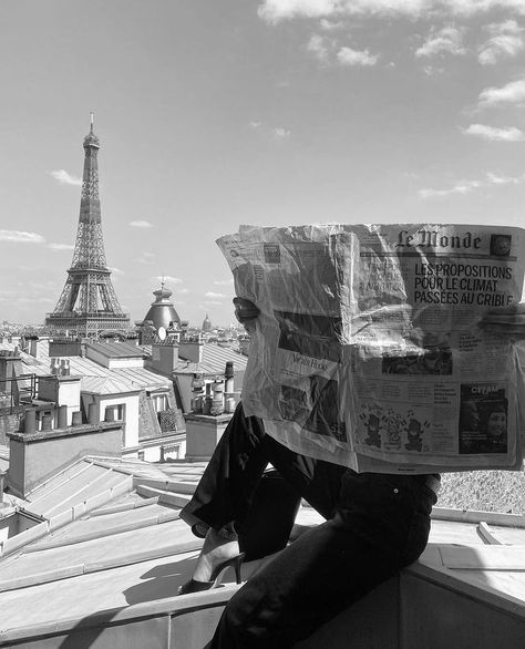 Image about black and white in travel by C on We Heart It Parisienne Aesthetic, French Aesthetic, Paris Dream, France Aesthetic, Paris Vibes, Parisian Life, Old Paris, Paris Aesthetic, Black And White Aesthetic