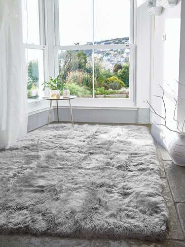 Sheepskin Rug | Nordic Sheepskin Rugs | Large Rugs Grey Fluffy Carpet, Grey Bedroom Rug, Large Sheepskin Rug, Nordic House, Dry Carpet Cleaning, Dark Carpet, Grey Bedroom, Fluffy Rug, Cozy Room Decor