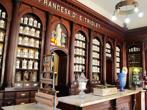 Pharmacy Aesthetic, Apothecary Pharmacy, Vintage Pharmacy, Apothecary Decor, Bourbon Bar, Time Stands Still, Classic Hotel, Bookstore Cafe, Pharmacy Design