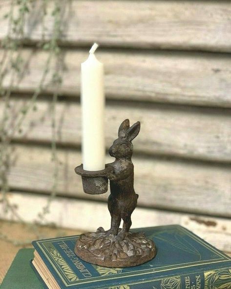 Homes on Trend Rabbit Candle Holder – Decorative Hare Candlestick Holder Ornament - Antique Style : Amazon.co.uk: Home & Kitchen Xmas Dinner Table, Rabbit Candle, Ladder Shelves, Dinner Candle, Xmas Dinner, Rabbit Decor, Dinner Table Decor, Style Français, Candle Dinner