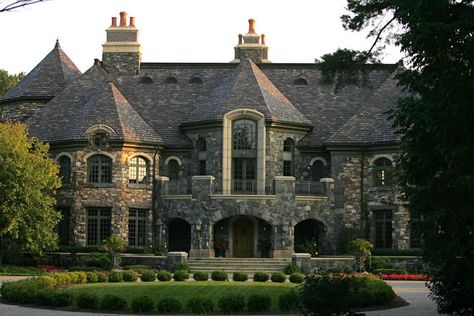 Inside the 50,000 Sq. Ft. Fort Wayne, IN Mansion that Pizza Built (PHOTOS) - Pricey Pads Stone Mansion, Fort Wayne Indiana, Mega Mansions, Equestrian Facilities, Dr House, Grand Homes, Garden Show, Pizza Hut, Luxury Homes Dream Houses