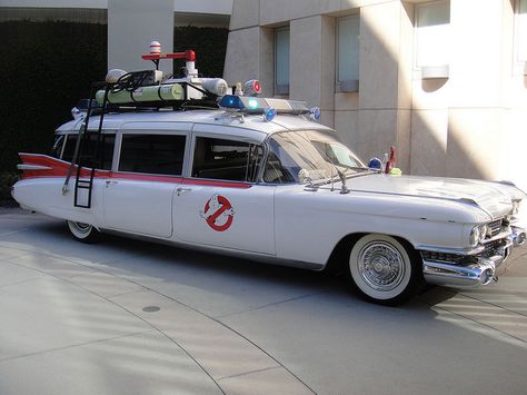 The Ectomobile from Ghostbusters. Ghostbusters Car, Famous Vehicles, Ghostbusters Logo, 1959 Cadillac, Hot Wheels Garage, Tv Cars, The Real Ghostbusters, Automotive Marketing, Ghost Busters