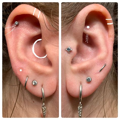 Ear Piercing Layout, Aesthetic Ear Piercing, Piercing Layout, Piercings Ear, Creative Earrings, Ear Piercings Chart, Piercing Chart, Double Ear Piercings, Diy Easter Gifts