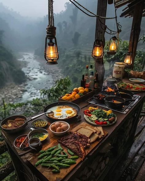 Night Dinner Recipes, Camping Aesthetic, Fair Food, Picnic Date, Picnic Foods, Camping Food, Camping Meals, High Tea, Outdoor Cooking