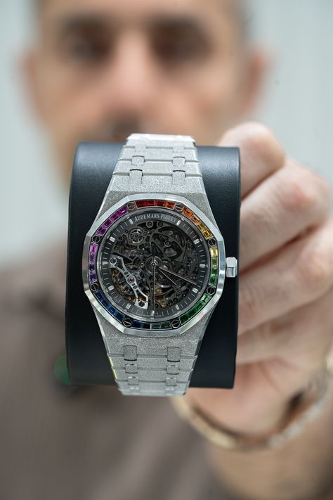 Audemars Piguet Royal Oak Rainbow, Audemars Piguet Rainbow, Audemars Piguet Wallpaper, Audemars Piguet Skeleton, Jewellery Men, Rainbow Frosting, Ap Royal Oak, Rainbow Diamond, Audemars Piguet Watches