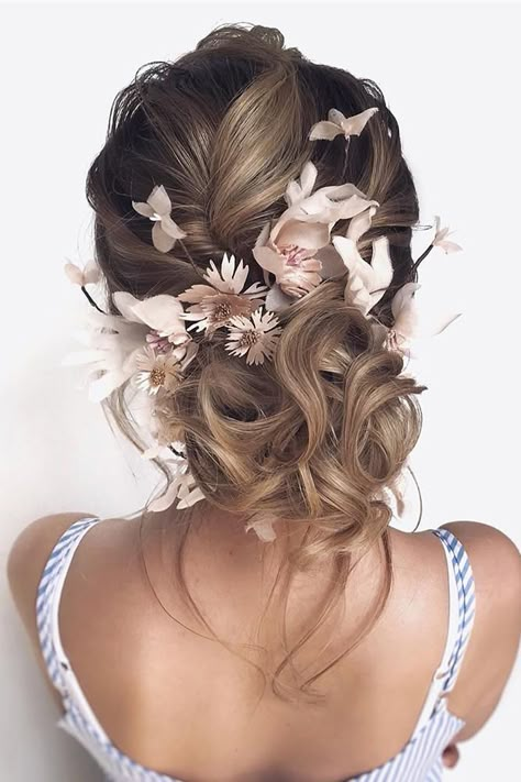 Updos For Medium Hair Wedding, Long Curly Wedding Hair, Medium Hair Wedding, Wedding Updos For Medium Hair, Wedding Updos, Curly Wedding Hair, Flowers In Her Hair, Wedding Hairstyles With Veil, Up Dos For Medium Hair