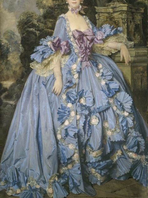 Rococo Dresses 18th Century, Green Rococo Dress, Blue Rococo Dress, Rococo Fashion Aesthetic, Rococo Character Design, Rococo Fashion 18th Century, 1700s Fashion Women, Rococo Dresses, Rococo Outfit