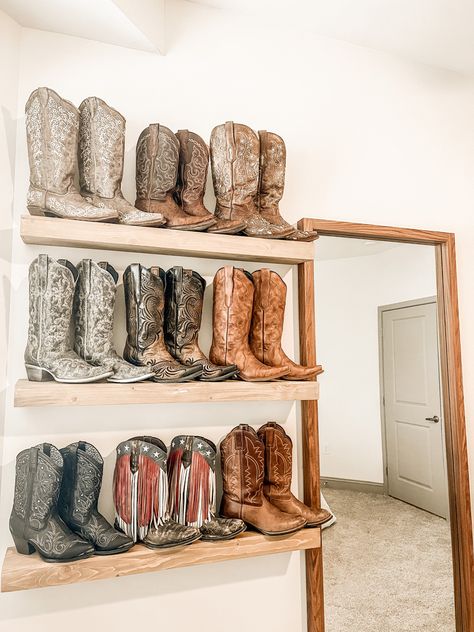 Shelves For Cowboy Boots, Cowboy Boot Rack Diy, Western Getting Ready Room, Boot Shelf Diy, Cowboy Boot Closet, Cowgirl Boot Organization, Western Closet Room, Cowboy Boot Shelf Display, Boot Wall Rack