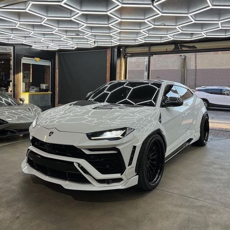 Lambo Urus Wallpaper, Lamborghini Urus Wallpapers, Lamborghini Urus Aesthetic, Lamborghini Urus Interior, Lamborghini Suv, Lambo Urus, Urus Lamborghini, Lamborghini Supercar, مرسيدس بنز