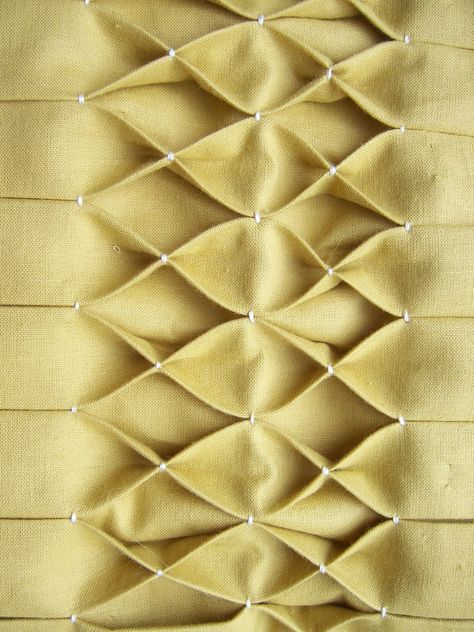 Honeycomb Smocking Tutorial Honeycomb Smocking, Canadian Smocking, Smocking Tutorial, Smocking Patterns, Nine Patch Quilt, Drop Cloth Curtains, Quilting Rulers, Nine Patch, Patch Quilt