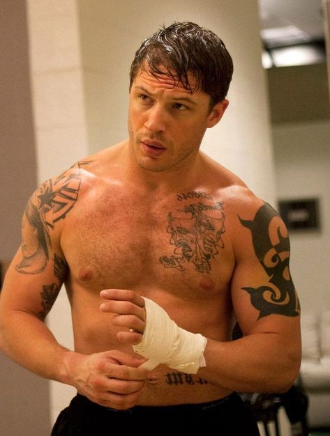 Read more about Tom Hardy finds parenting hard on Business Standard. Actor Tom Hardy says there is nothing more challenging than trying to be a good father to his two children. Tom Hardy Warrior, Warrior 2011, Tom Hardy Movies, Tom Hardy Photos, Thomas Hardy, British Men, Tom Hardy, Actor Model, Good Good Father