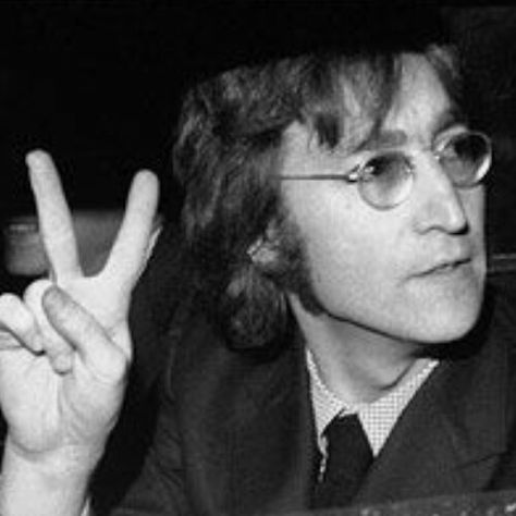 Peace Peace Songs, Peace Love And Understanding, Give Peace A Chance, Beatles John, Musica Rock, Rock N’roll, The Fab Four, We Are The World, Ringo Starr