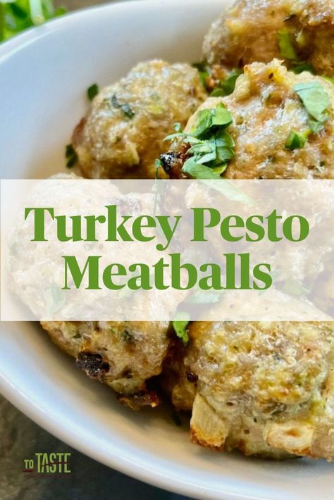 Pesto Turkey Meatballs, Best Turkey Meatballs, Turkey Pesto Meatballs, Pesto Turkey, Pesto Meatballs, Turkey Pesto, Turkey Meatballs Healthy, Ground Turkey Meatballs, Healthy Pesto