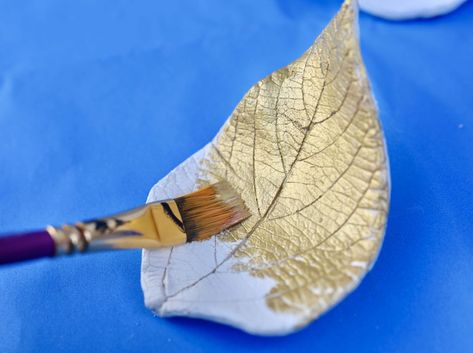 Metallic gold paint on clay leaf bowl Clay Leaf Bowl, Paint On Clay, Pretty Candle Holders, Clay Leaf, Metallic Gold Paint, Homemade Clay, Leaf Bowl, Thanksgiving Activities For Kids, Diy Bowl